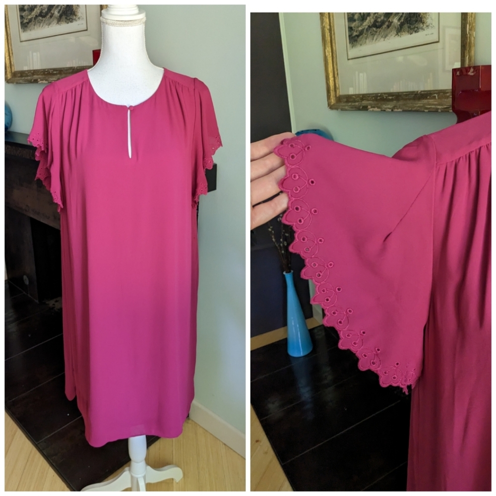LOFT Ann Taylor Wms Medium Magenta Dress Short Eyelet Detail Flutter Sleeve 162